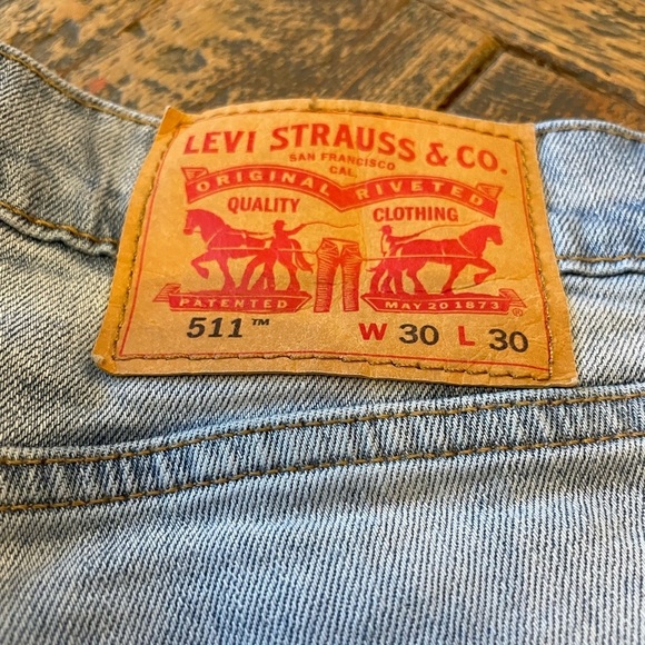 Levis 511 Jeans Men’s 30 Blue Slim Tapered light Wash Denim Casual Pants 30 x 30 - Picture 3 of 7